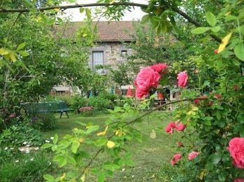 Hotel Logis De La Hulotte